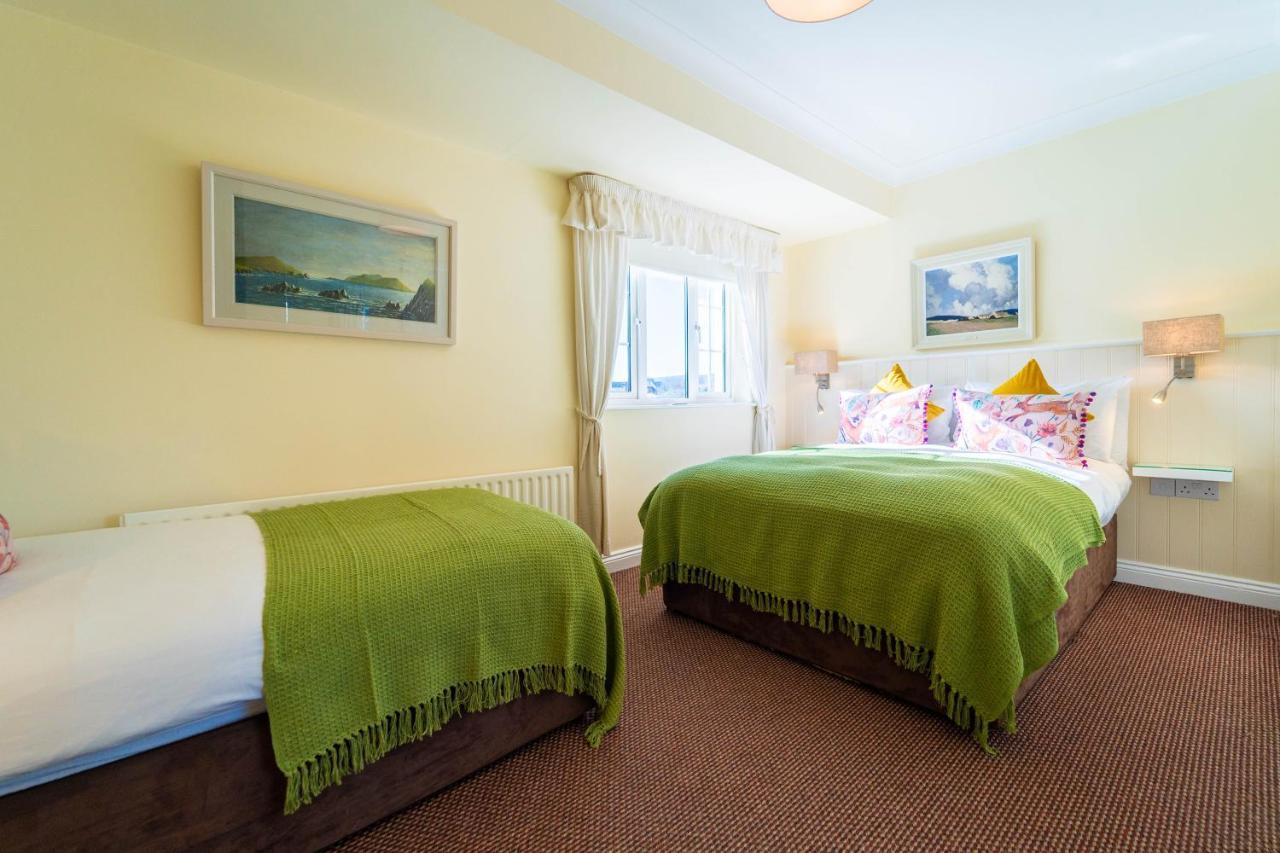 Ashe'S Accommodation Dingle Exteriér fotografie